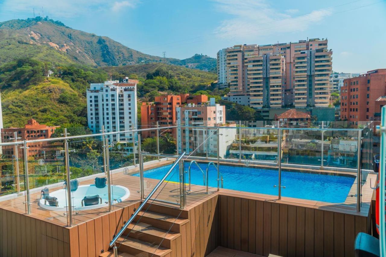 Hampton By Hilton 4*