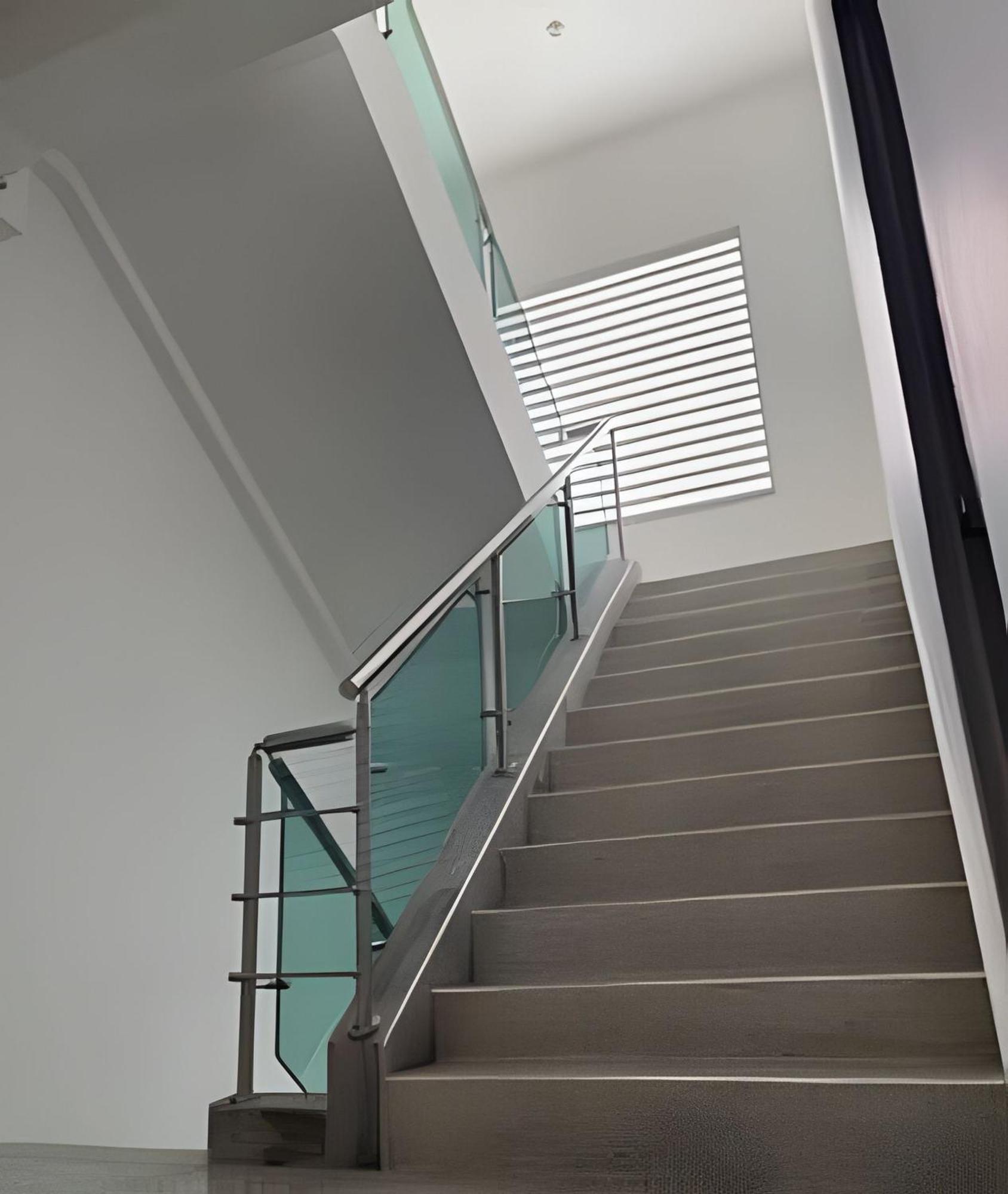 Duplex En Granada * Cali