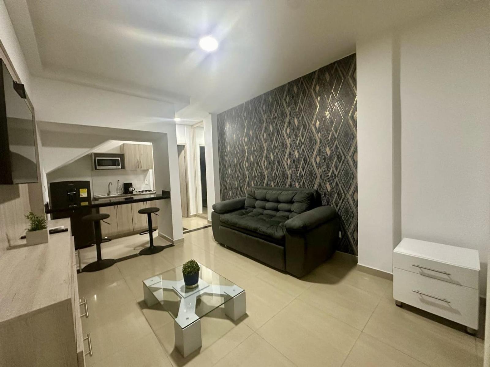 Aparthotel On Apartasuites 4*