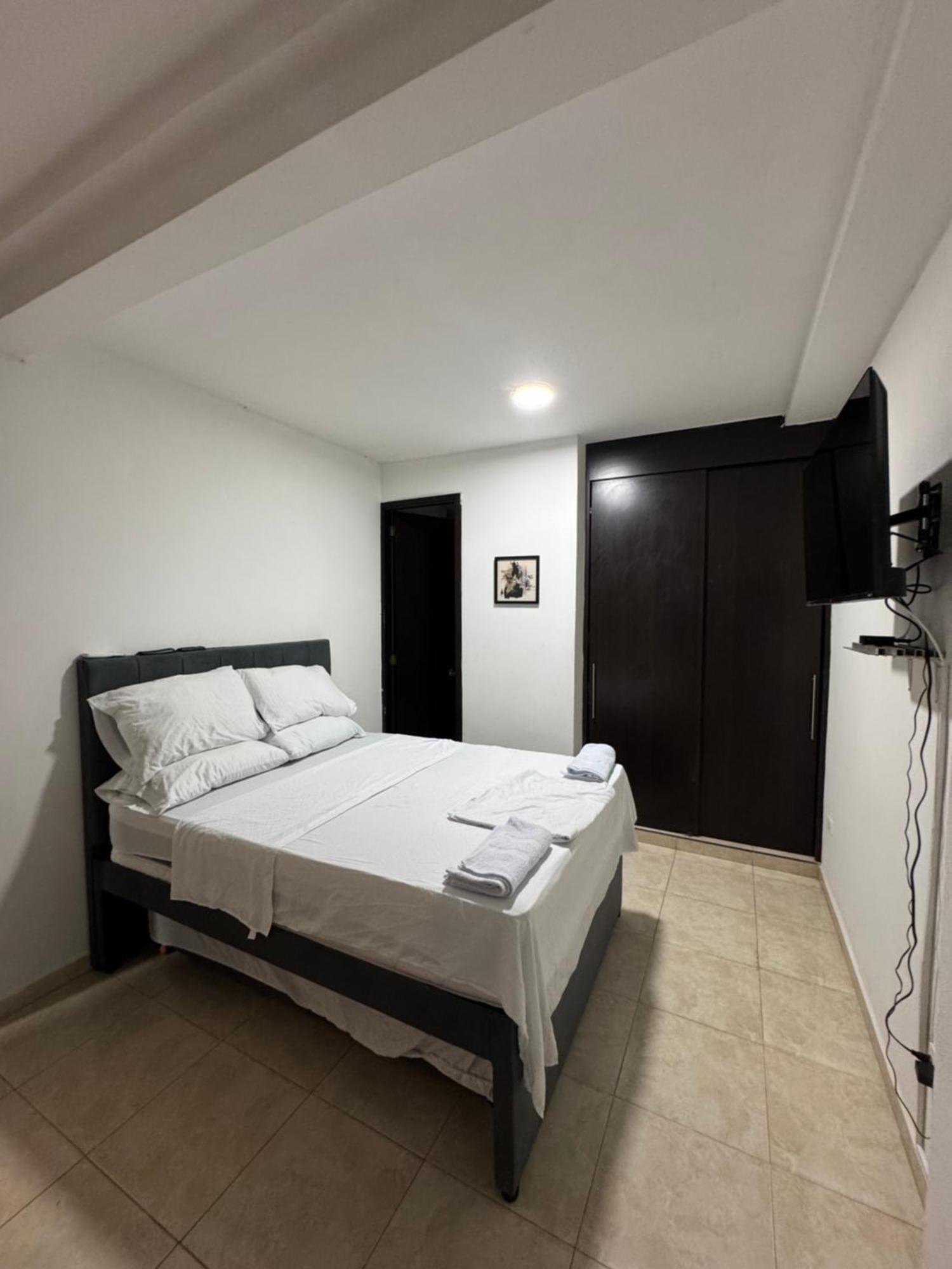 101 Apartment Cali