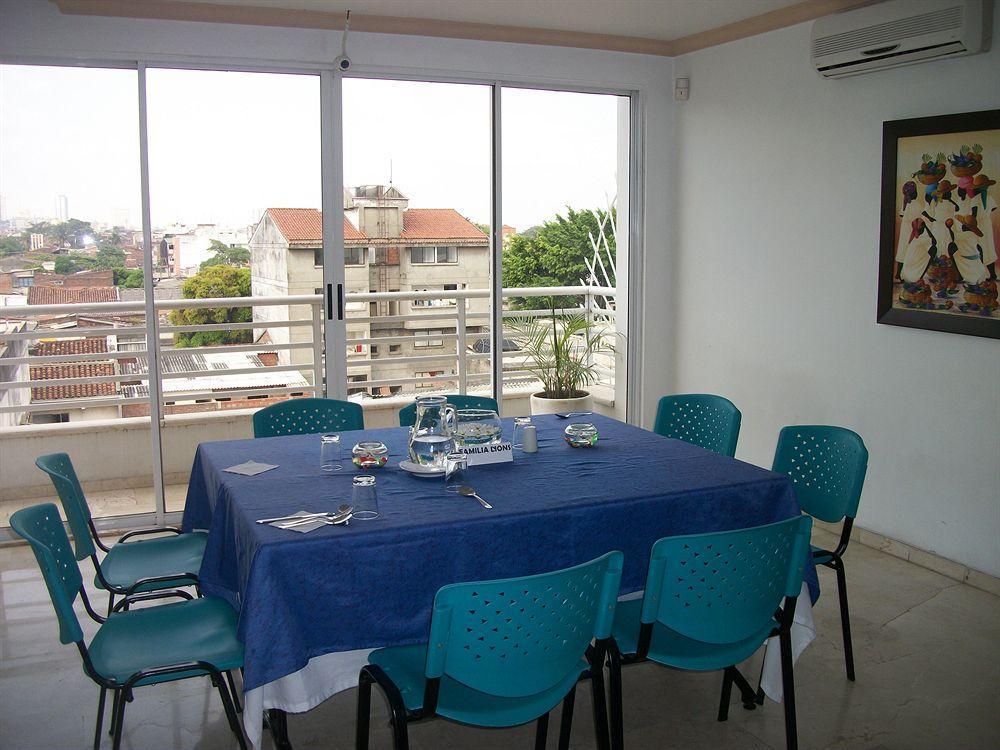 Hotel Castellana Real Cali