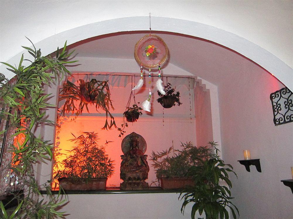 Hostal Casa Miraflores *