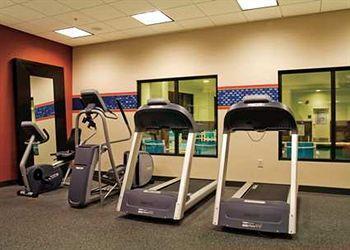 Hampton By Hilton Cali
