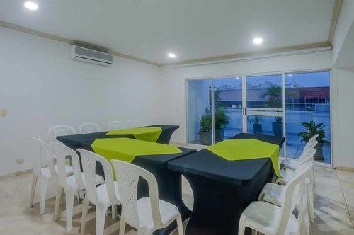 Hotel Castellana Real 3*