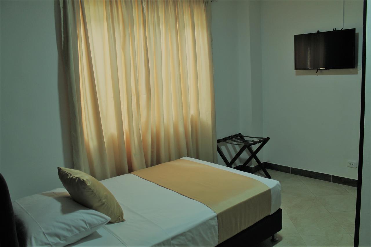 Hotel Monet 2*