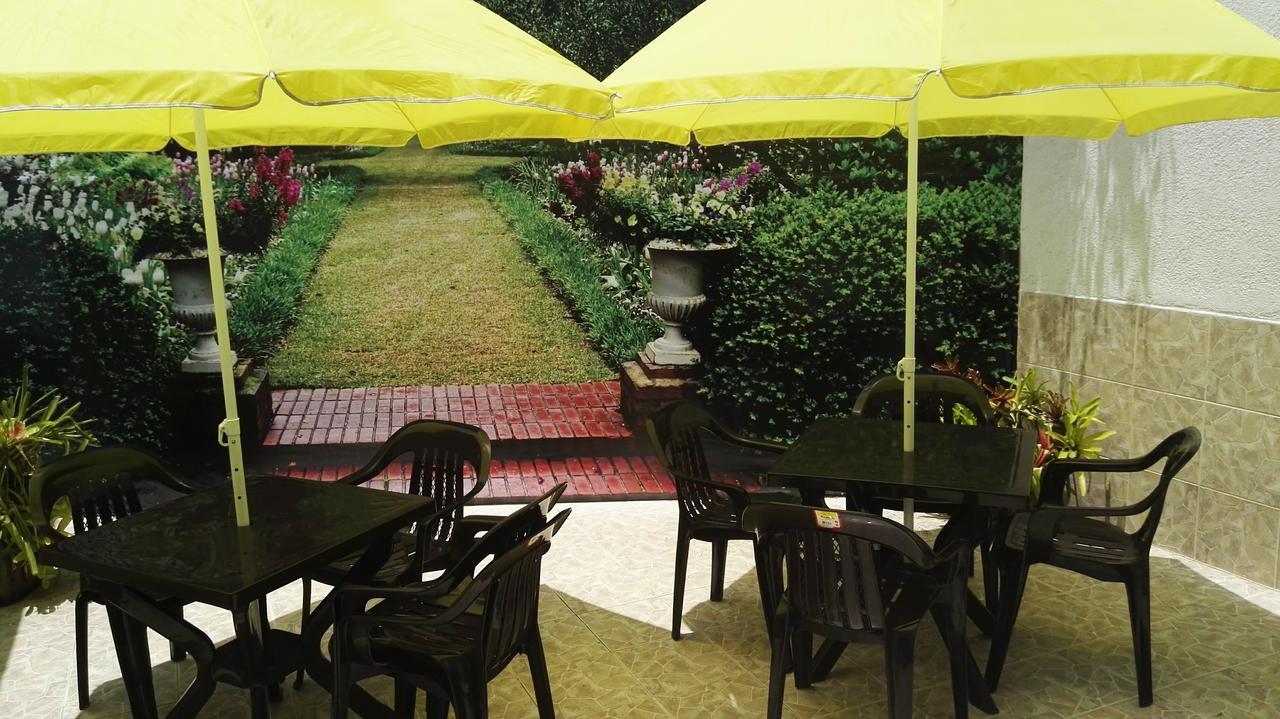 Hotel Monet 2*