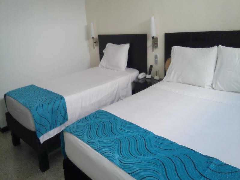 Hotel Granada 4*