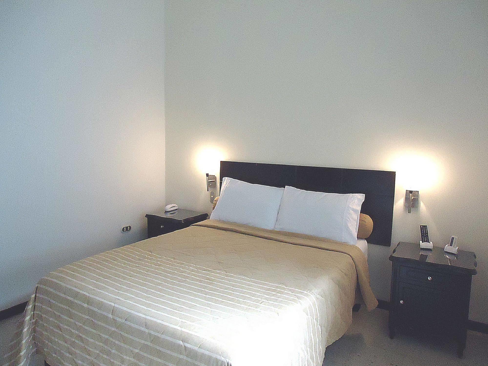 Hotel Granada