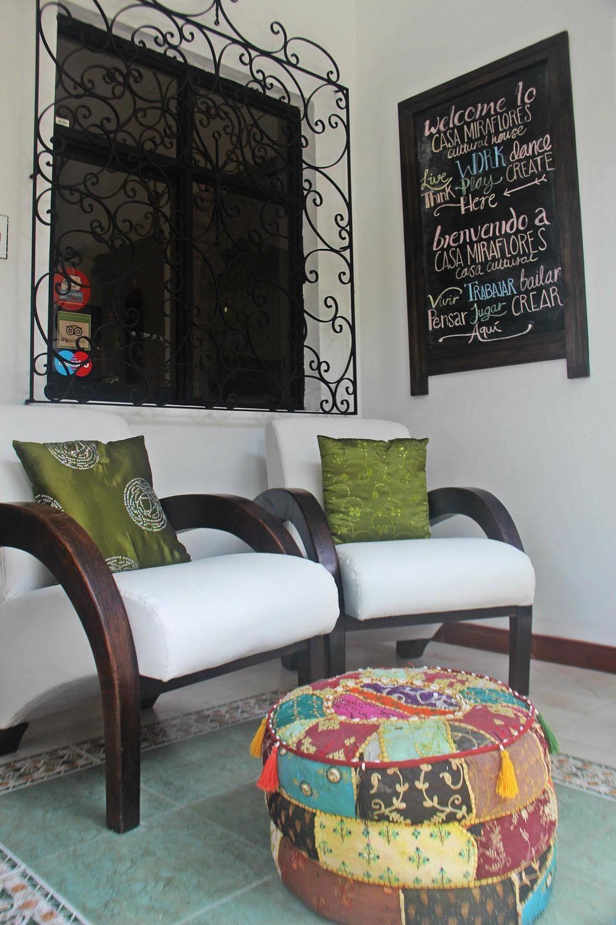 Casa Miraflores Hostal *
