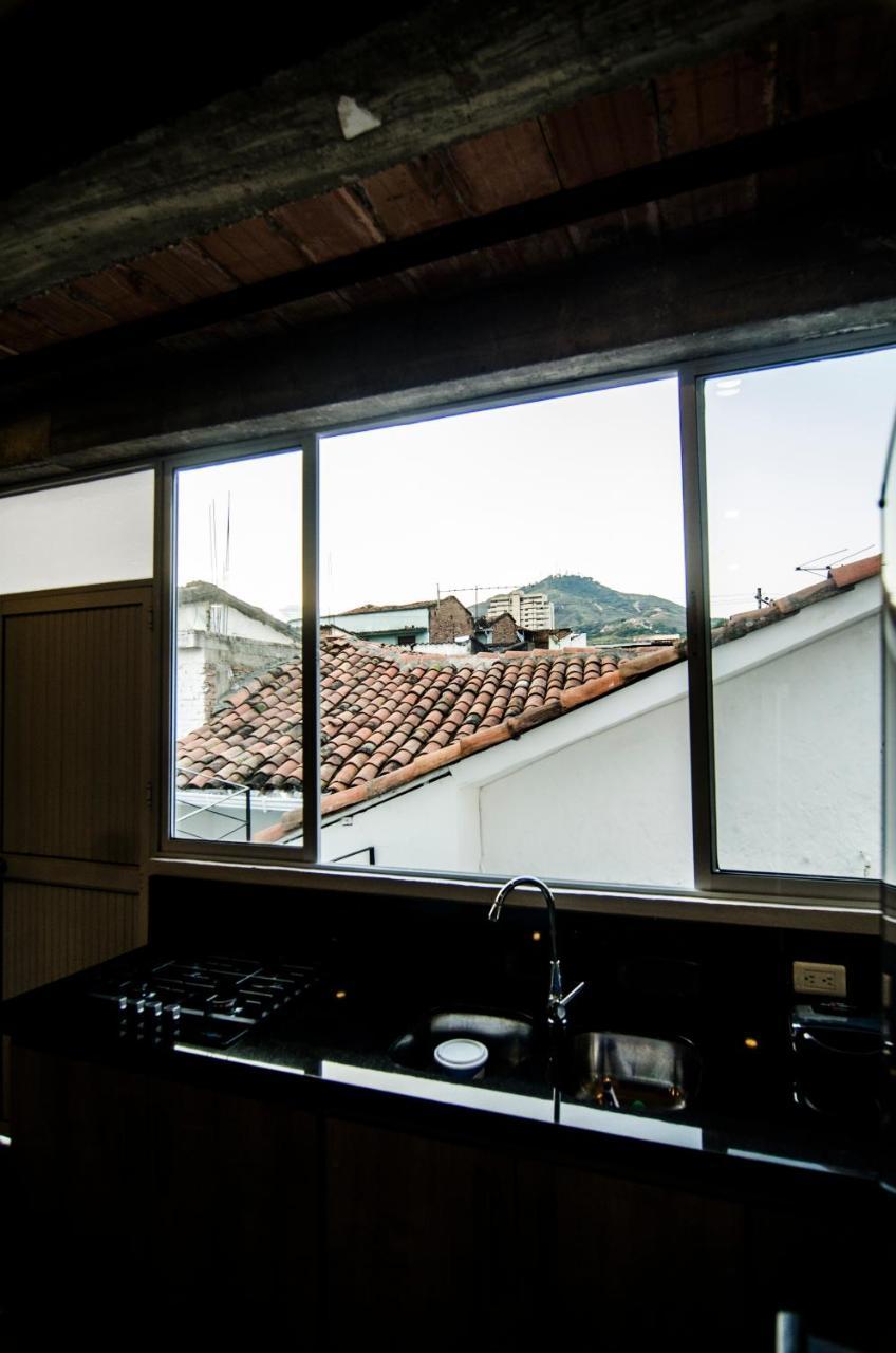 Moonshine Boutique Hostal *