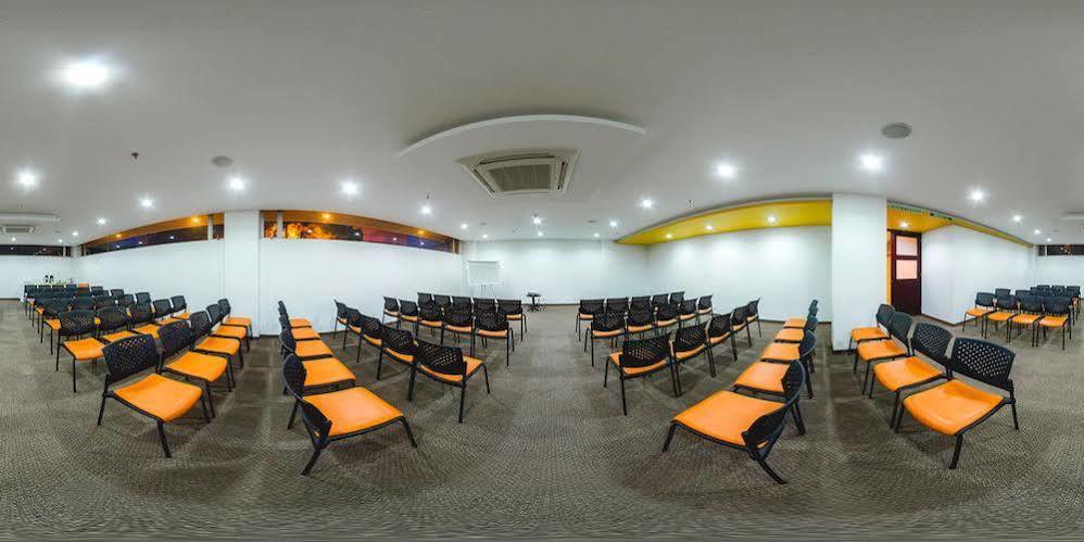 Chipichape Hotel