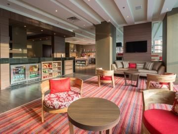 Hotel Hampton By Hilton 4*