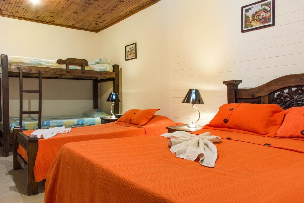 Hotel D' Oscar *