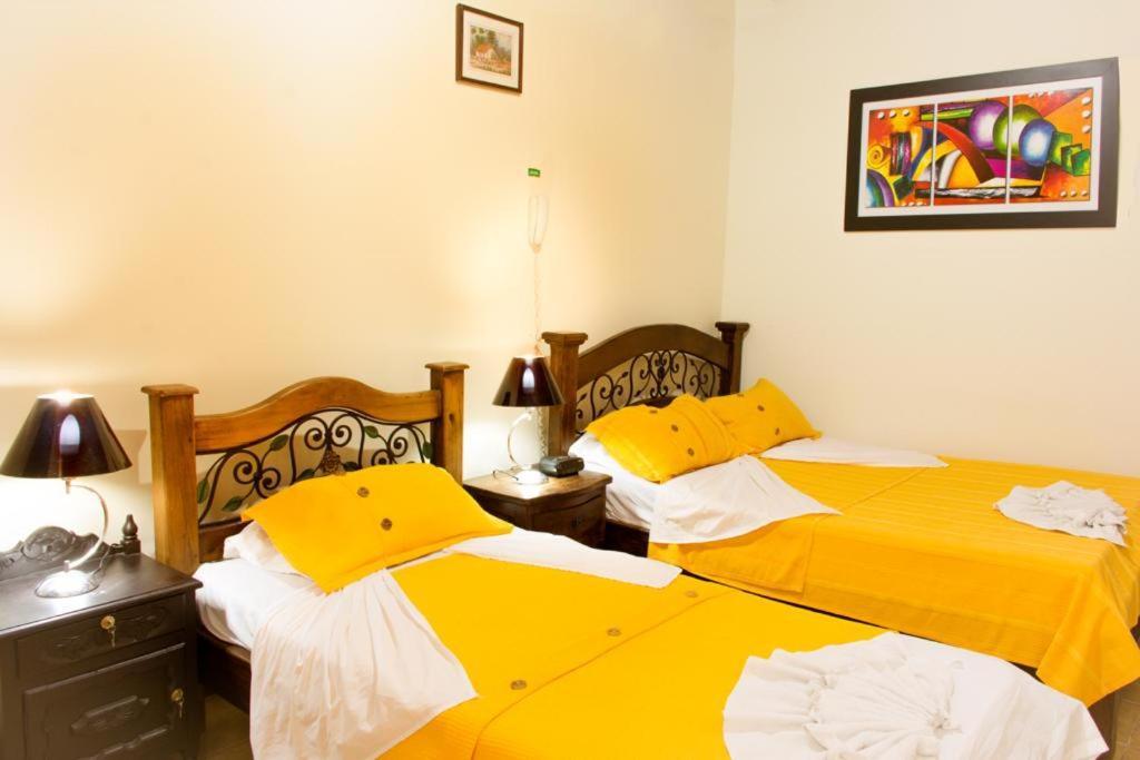 Hotel D' Oscar *