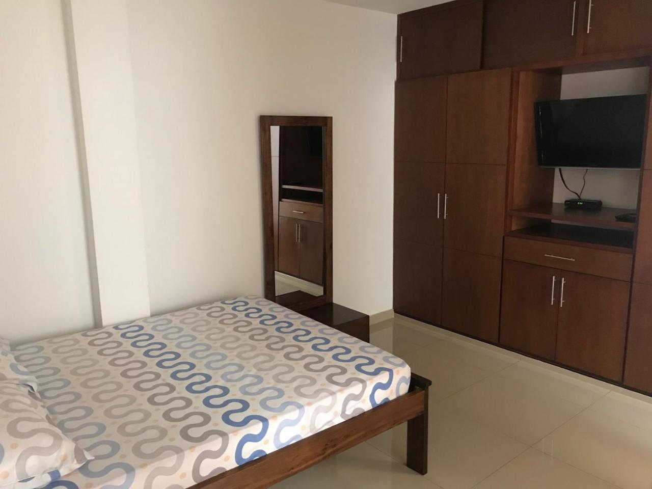 Casa Del Prado Apartamento *