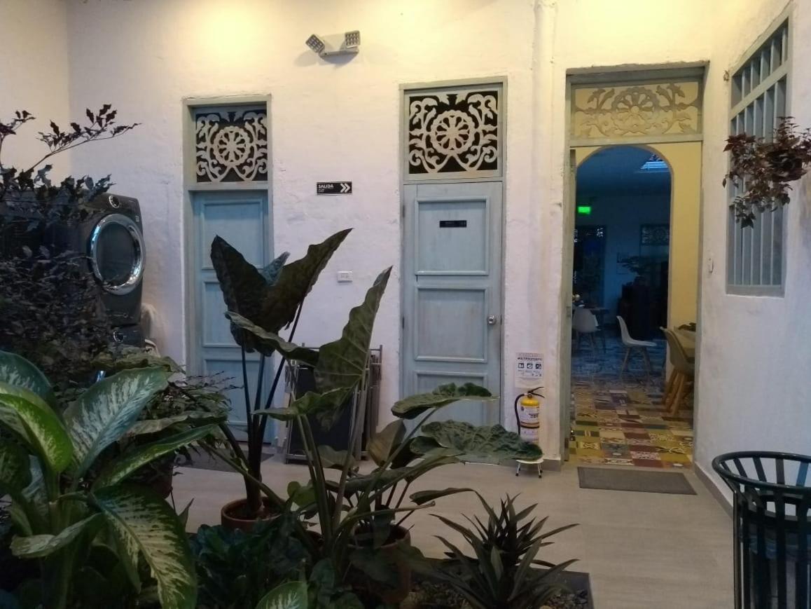 Moonshine Boutique Hostal Cali