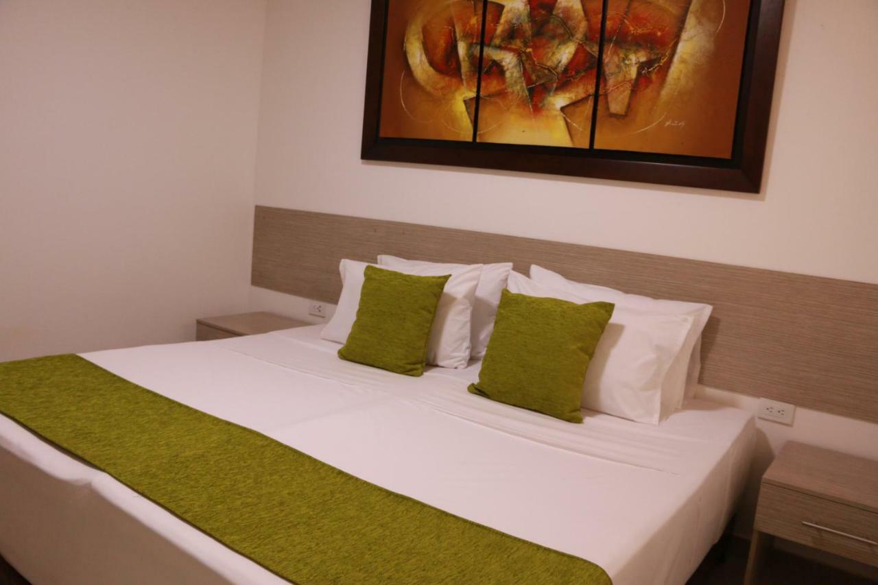 Aparta La Flora Hotel 5*