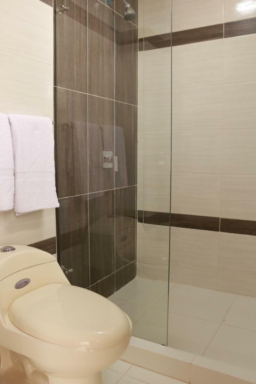 Hotel Aparta La Flora 5*