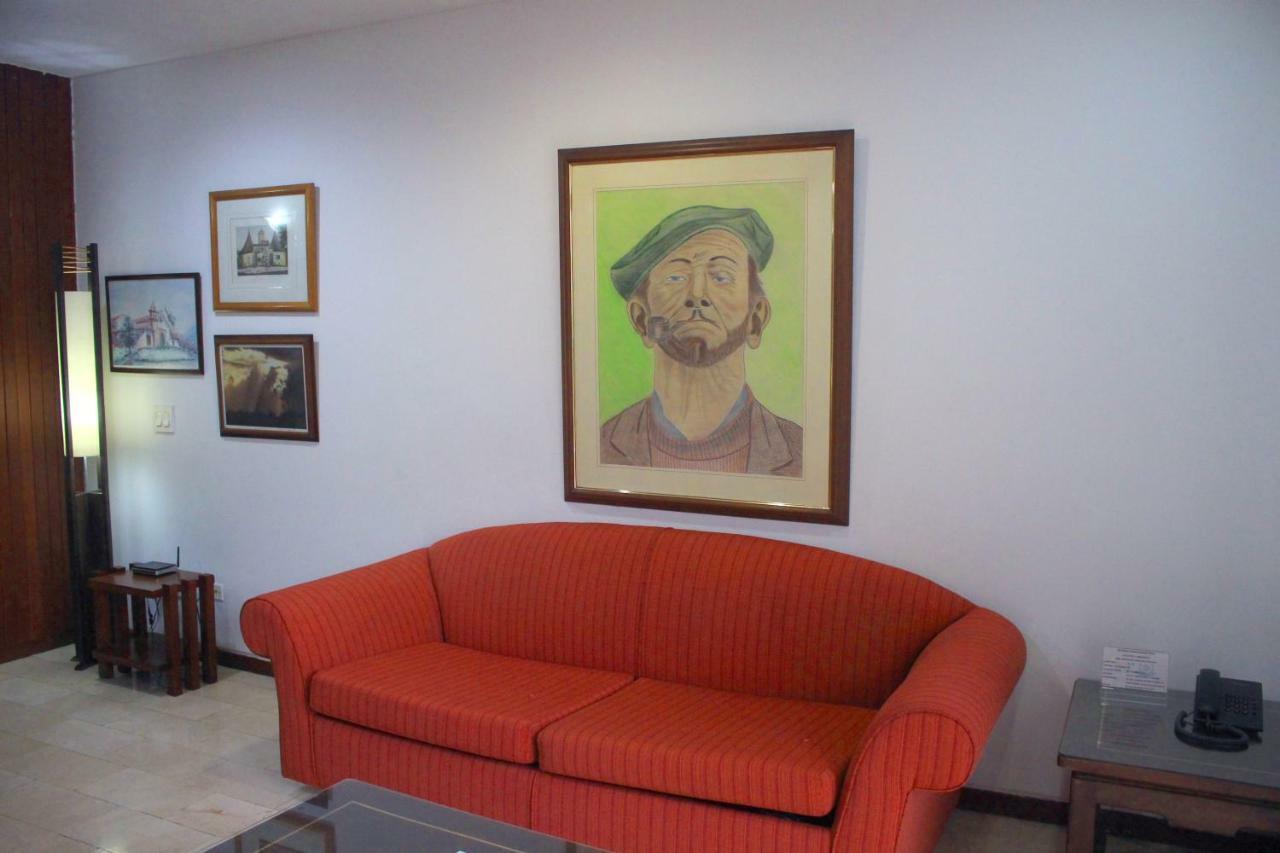 Suites House Centenario Apartahotel *