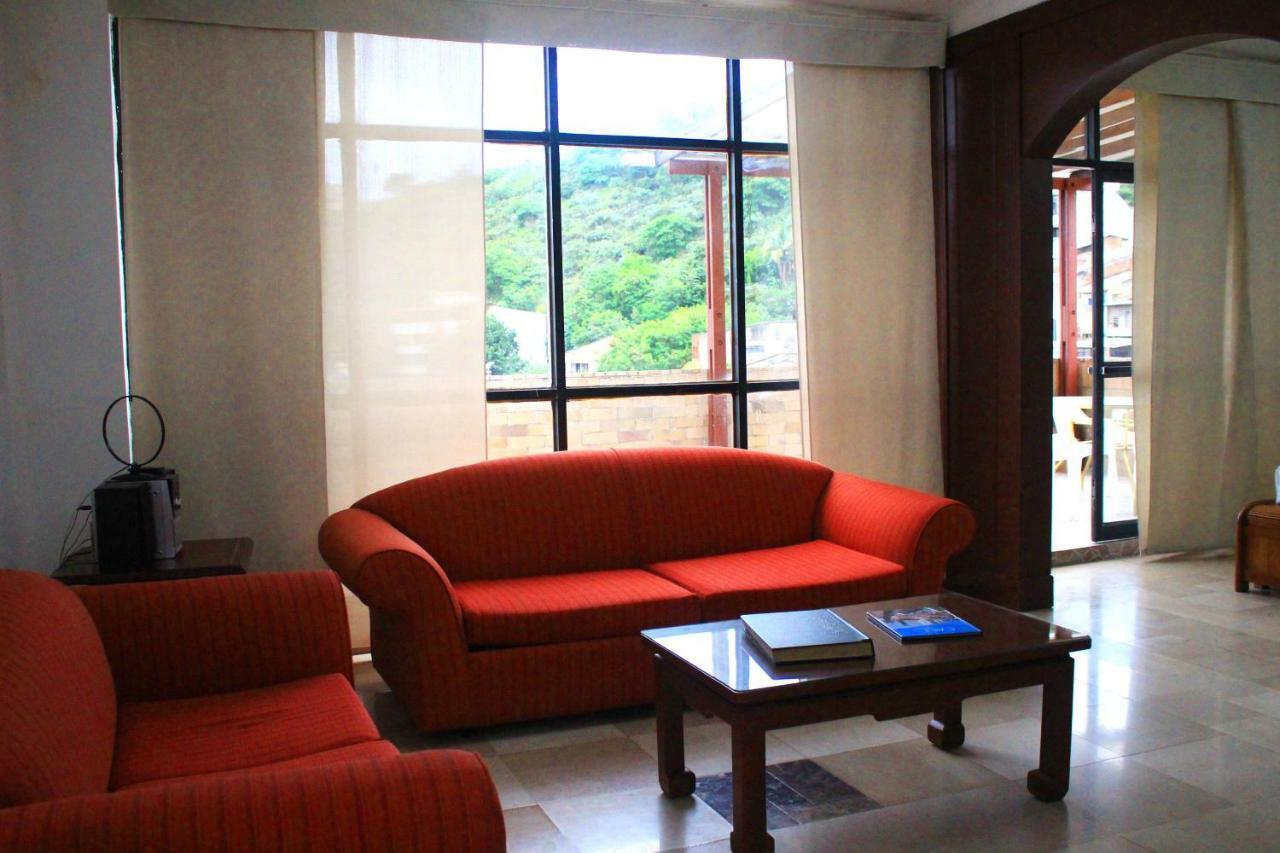 Apartahotel Suites House Centenario