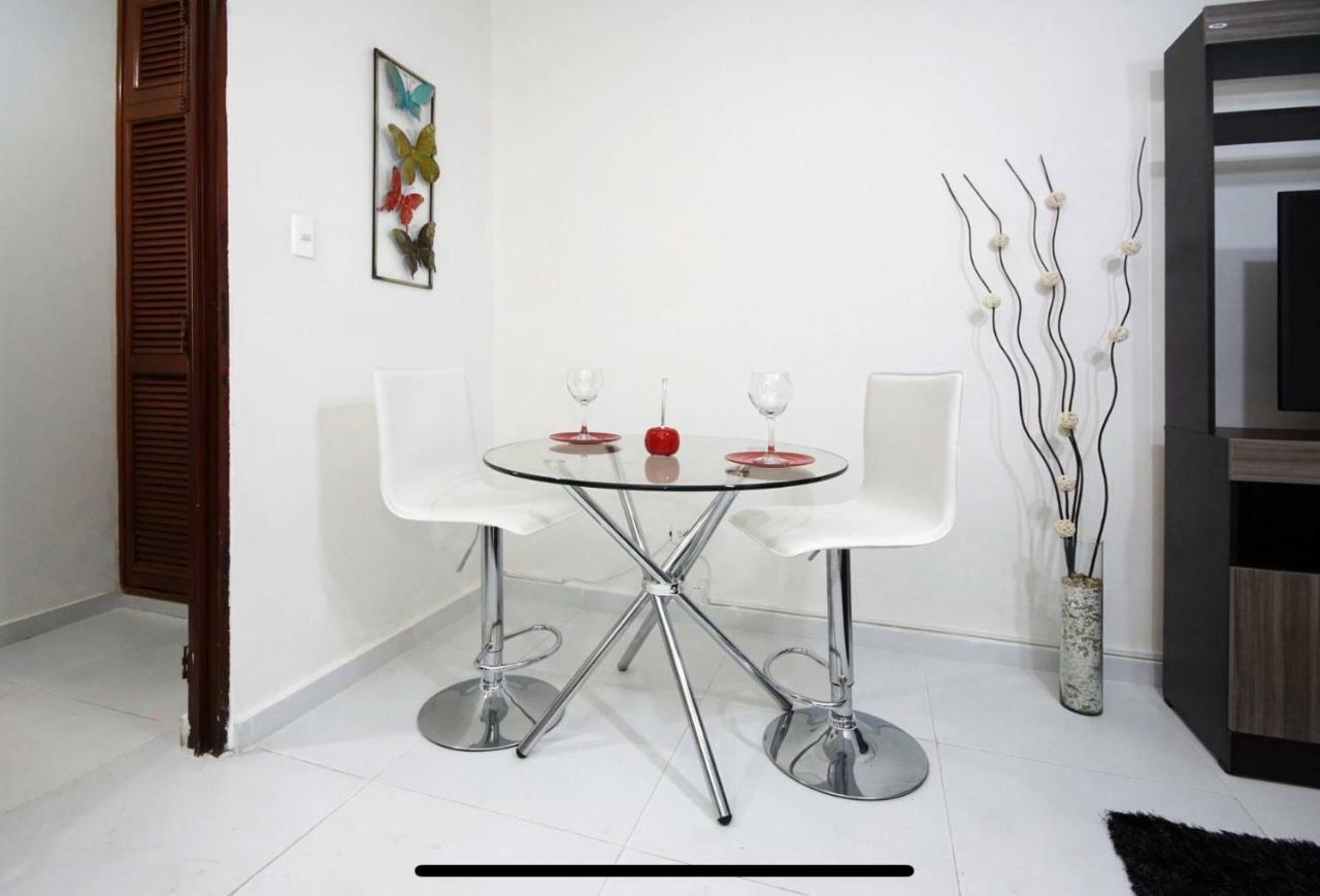 Apartamento Lujoso Con Aire Acondicionado *