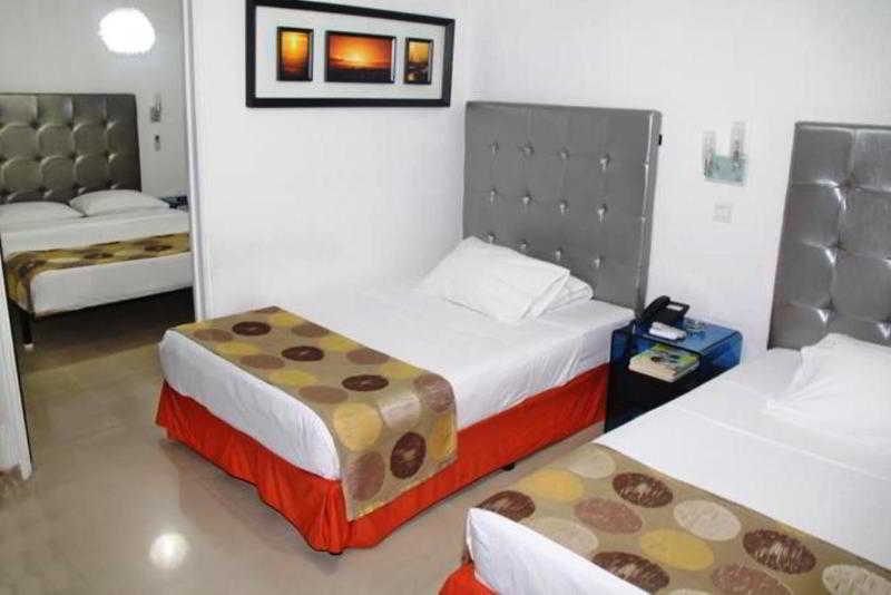 Hotel Calima Real