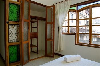 Hostal Casa Miraflores Cali