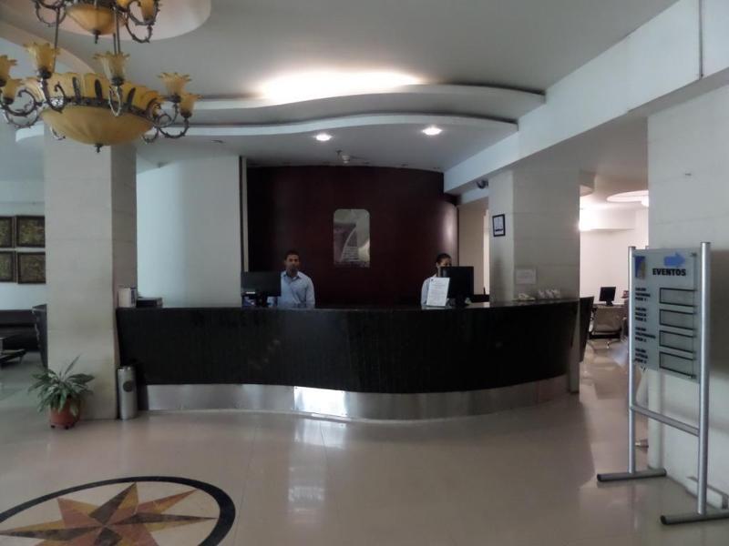 Plaza Américas Hotel 4*