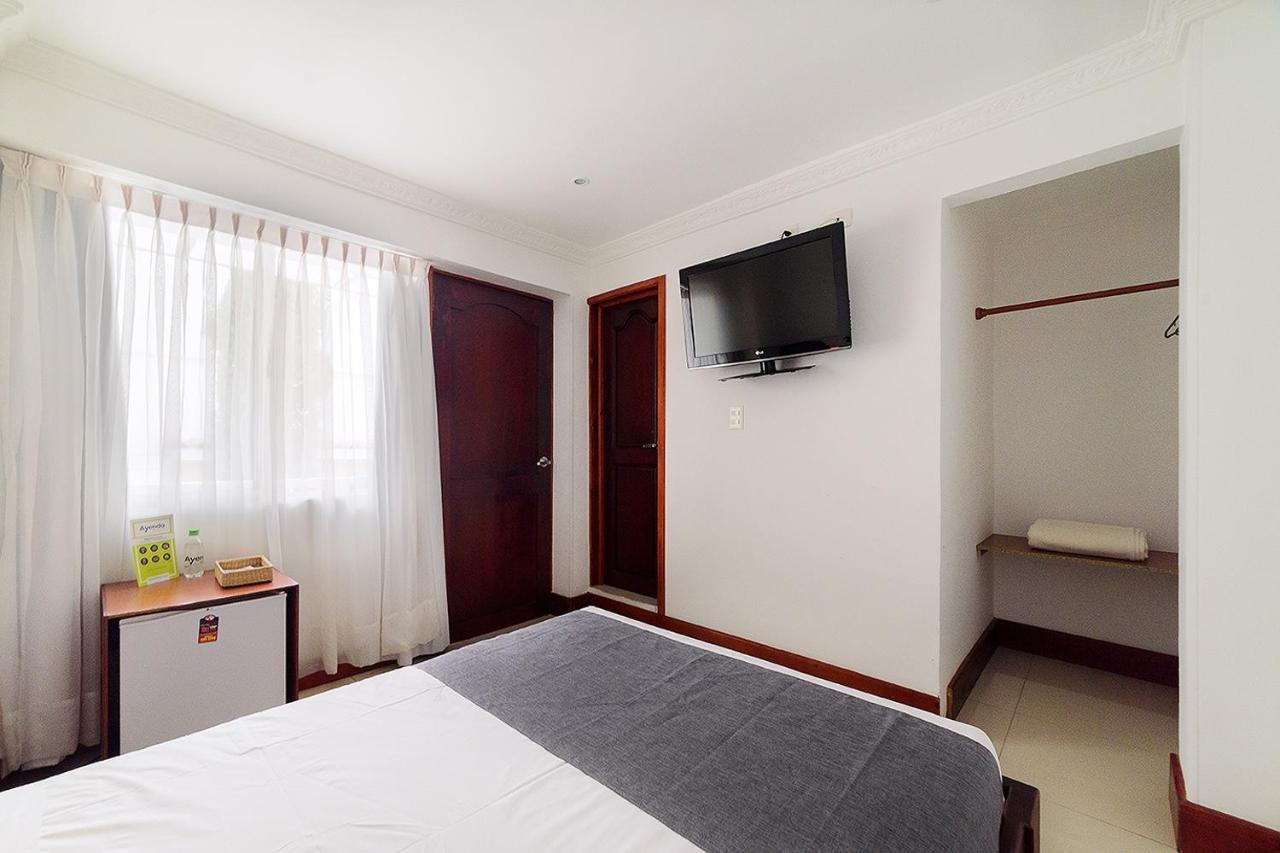 Hotel Ayenda 1402 Roosevelt 4*