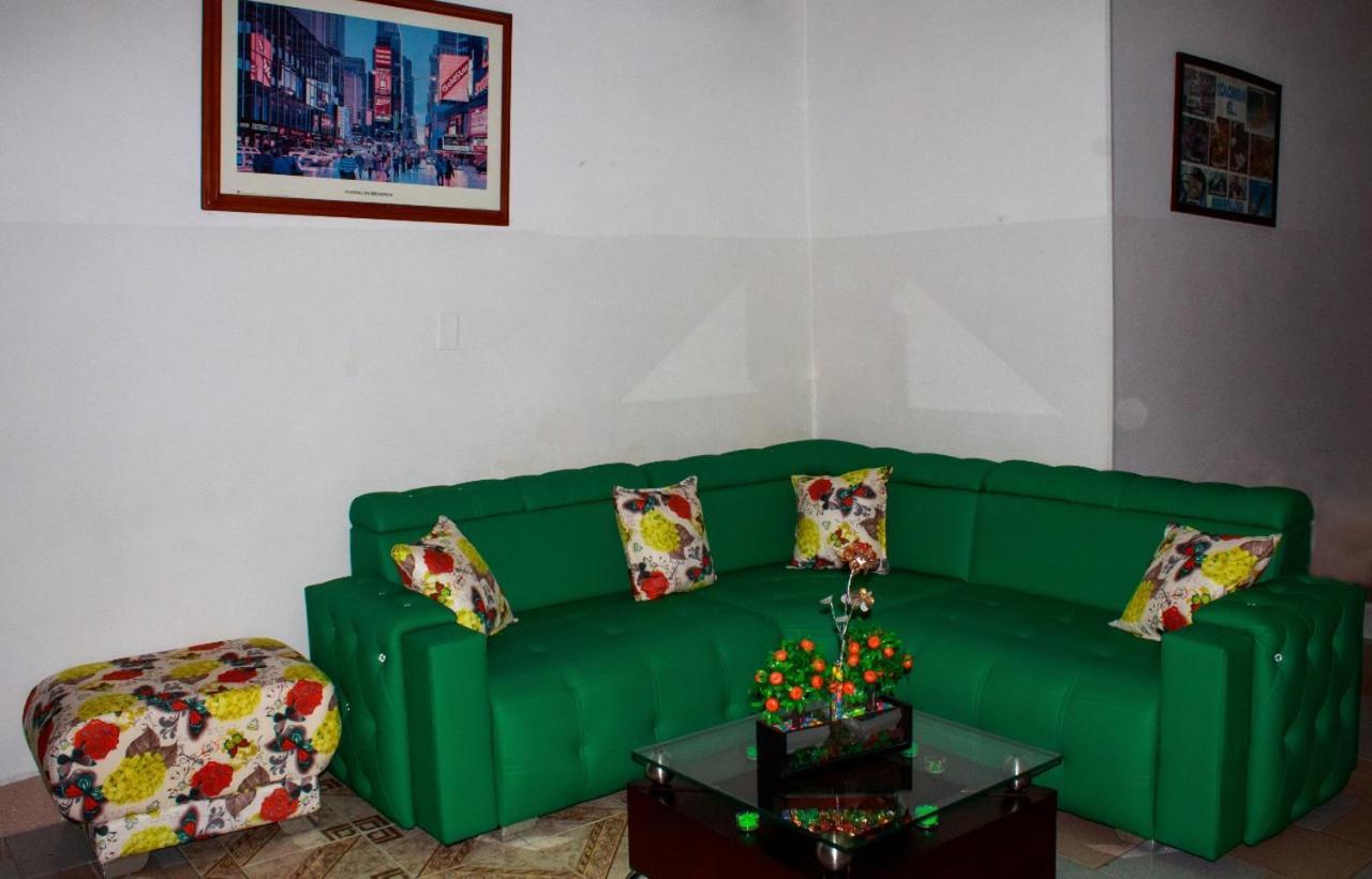Farallones Hotel
