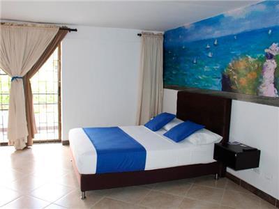 Monet Hotel 2*