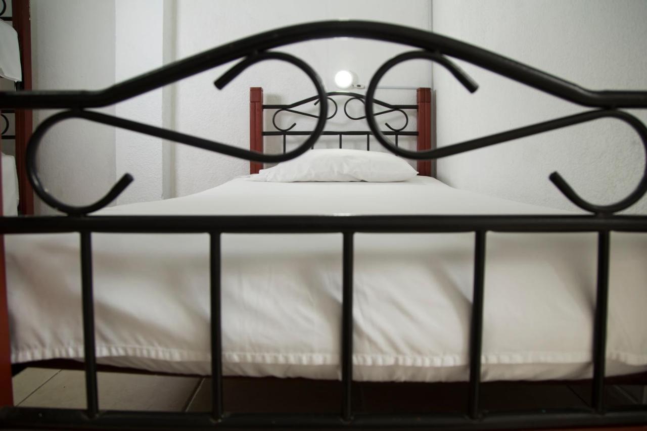 Deportel Bed and breakfast 2*