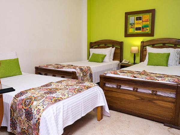 Hotel Castellana Real