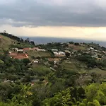 Leona Casa Glamping