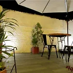 Hostal El Aguacate