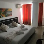 Hotel Six Avenue