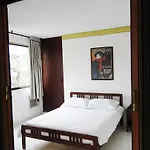 ApartaSuites Hotel Montecarlo