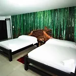 Apartahotel El Templete Jr
