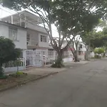 Alcobas cerca al Éxito San Fernando
