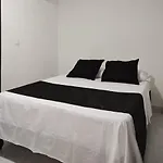 Hotel Black & White