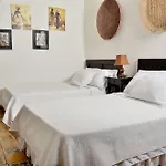Porton De Granada Hotel