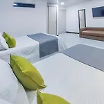 Hotel Los Maderos
