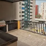 Hermoso E Iluminado Apartamento