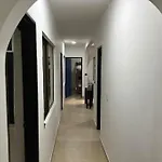 Dejate Envolver Por Cali Tu Acogedor Apartamento En El Centro, Listo Para Recibirte