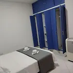 Descubre Cali Desde Este Acogedor Apartamento Ubicacion Central Y Privacidad Garantizada\
