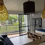 Nuevo Y Moderno Estudio