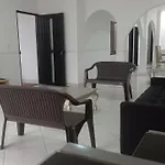 Descubre Cali Desde Este Acogedor Apartamento Ubicacion Central Y Privacidad Garantizada\
