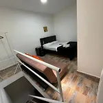 San Fernando Apartaestudios