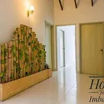 Hotel Jade Imbanaco
