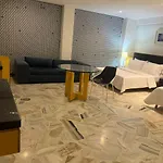 Aw Hotel Luxor Versalles